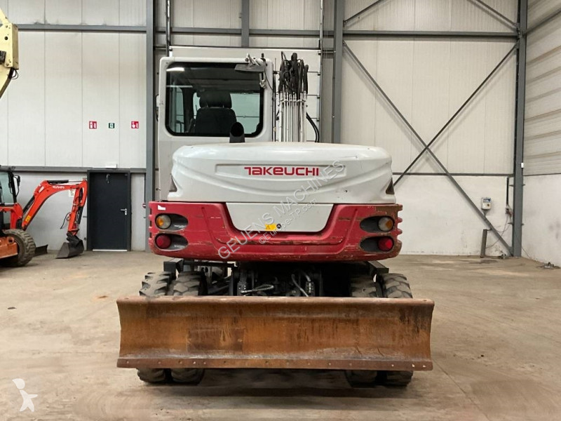 Rýpadlo Takeuchi TB 295 W powertilt