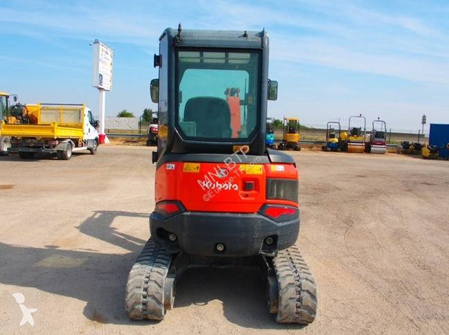 Escavadora Kubota