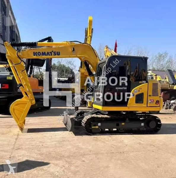 جرافة Komatsu PC70