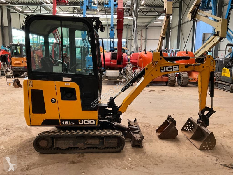 جرافة JCB 16 C-1