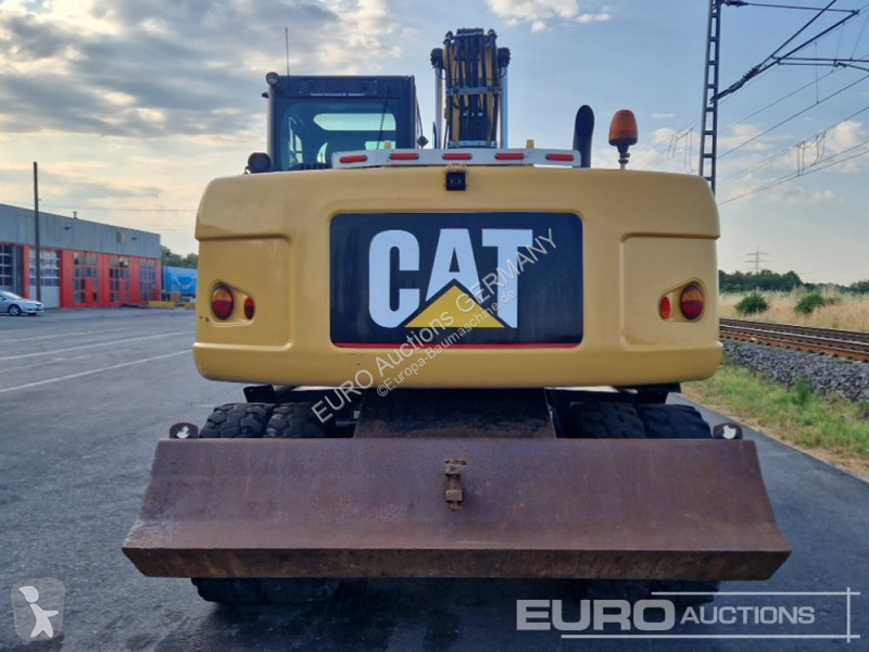 Escavatore Caterpillar D