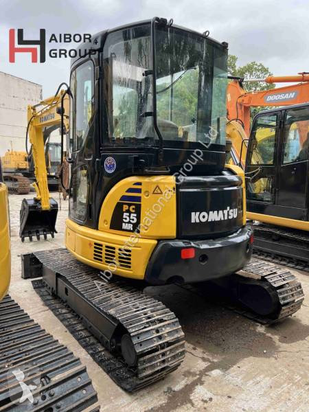 Lopatový nakládač Komatsu