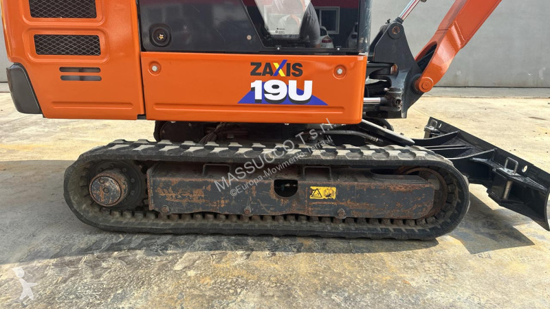 Rýpadlo Hitachi ZX19-6 CR