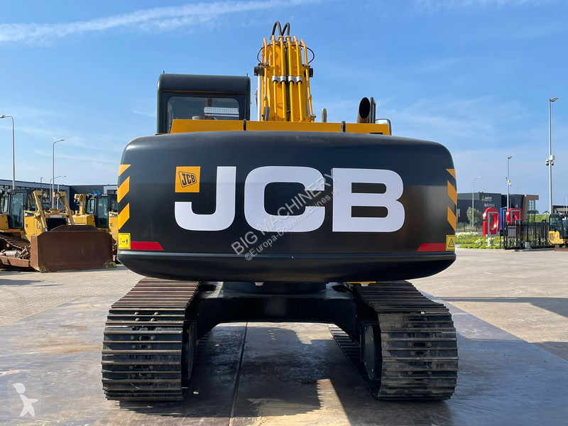 جرافة JCB 205