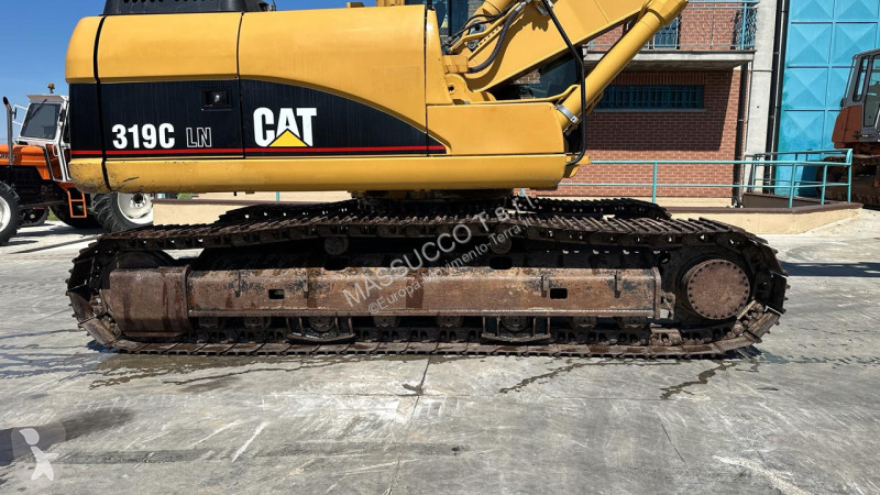 Rýpadlo Caterpillar 319C