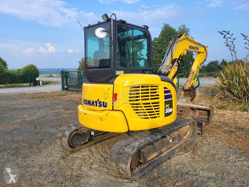 Lopatový nakládač Komatsu PC55MR-5