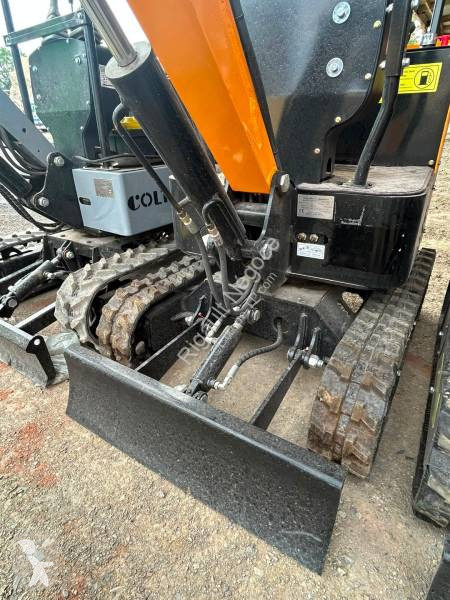 Lopatový nakládač JPC HT12