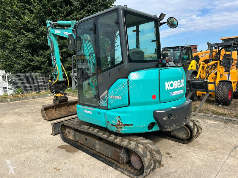جرافة Kobelco