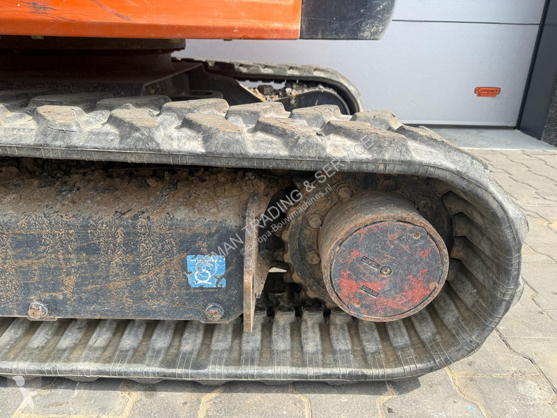Koparka Hitachi ZX26U-6