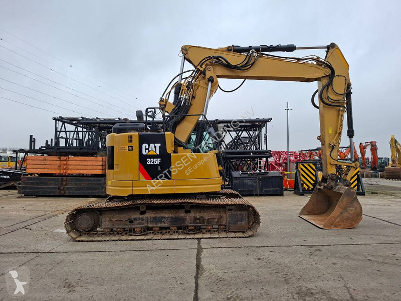جرافة Caterpillar 325FLCR (Full Trimble 3D GPS)