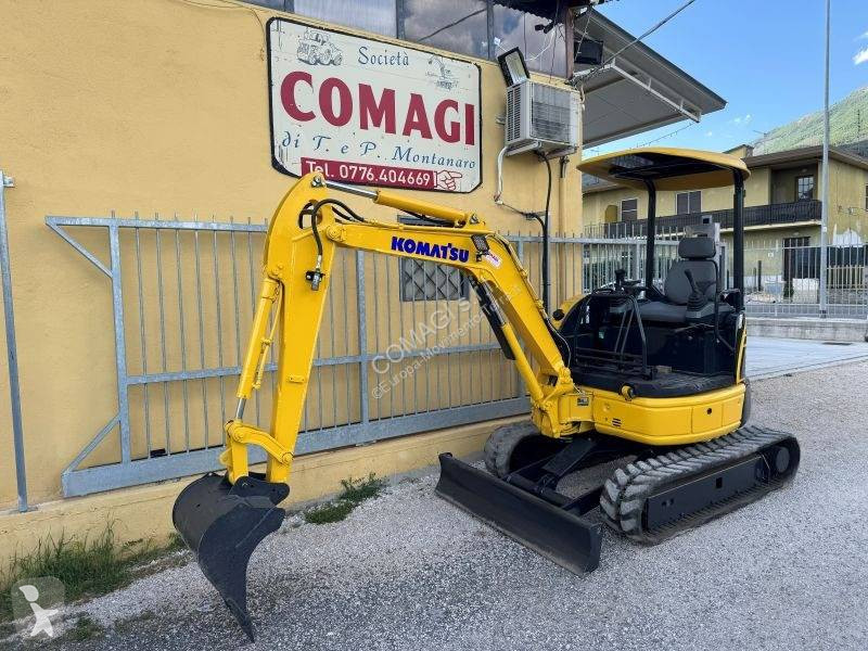 Экскаватор Komatsu