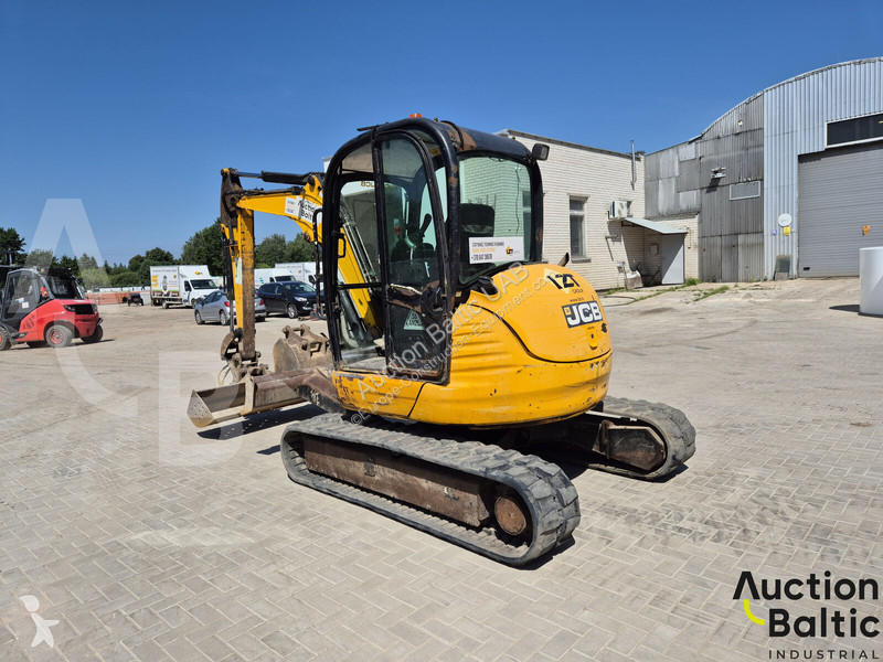 جرافة JCB 5