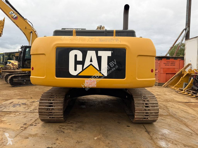 جرافة Caterpillar L
