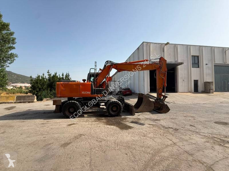 Rýpadlo Hitachi