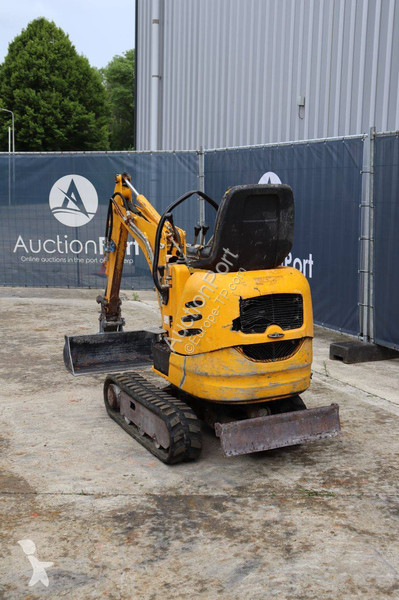 Rýpadlo JCB
