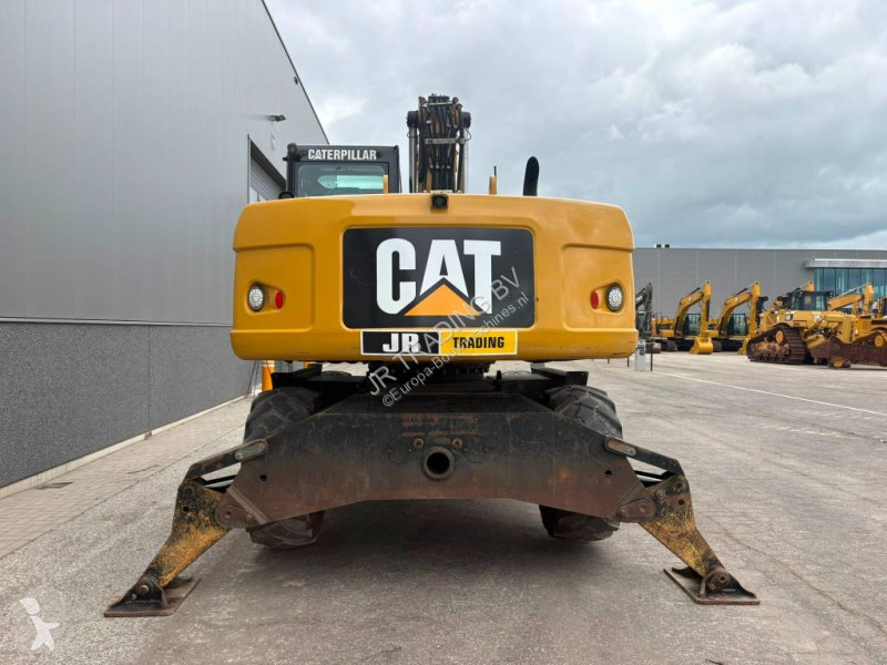 جرافة Caterpillar D (3 Buckets)