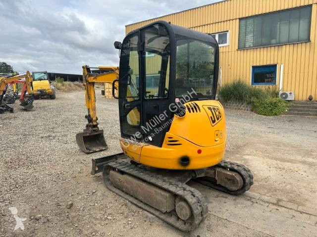 Lopatový nakládač JCB Minibagger 14.000 EUR netto
