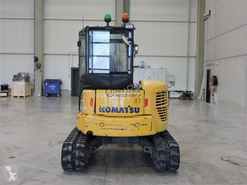 جرافة Komatsu PC55