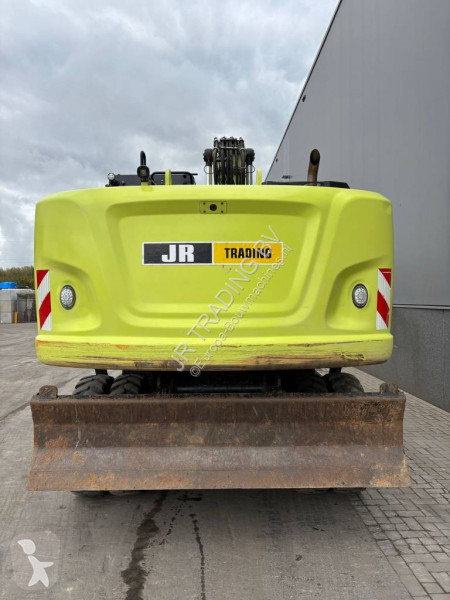 جرافة Caterpillar M 320 F