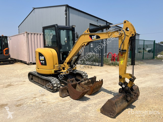 Excavator Caterpillar 3035E