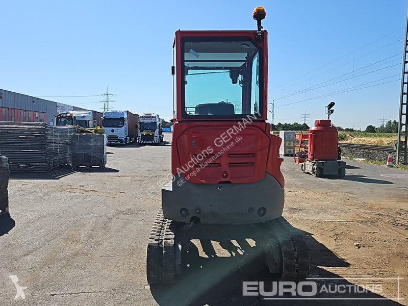 Экскаватор Volvo ECR25D