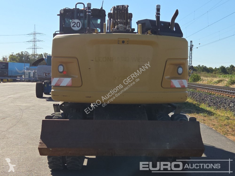 جرافة Caterpillar F