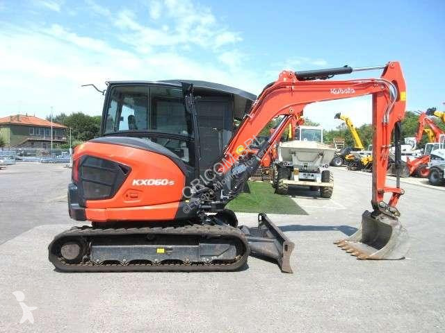 جرافة Kubota KX060-5
