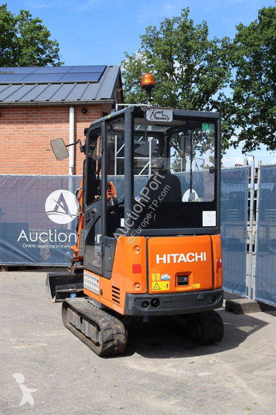 Rýpadlo Hitachi ZX19-6 CR