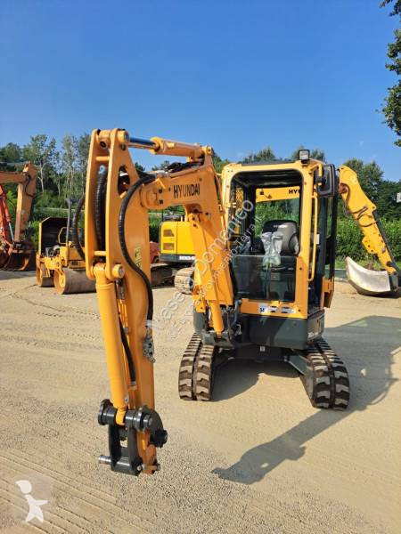 Rýpadlo Hyundai R30 AZ-9AK