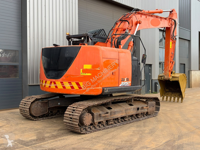 Rýpadlo Hitachi 5LC