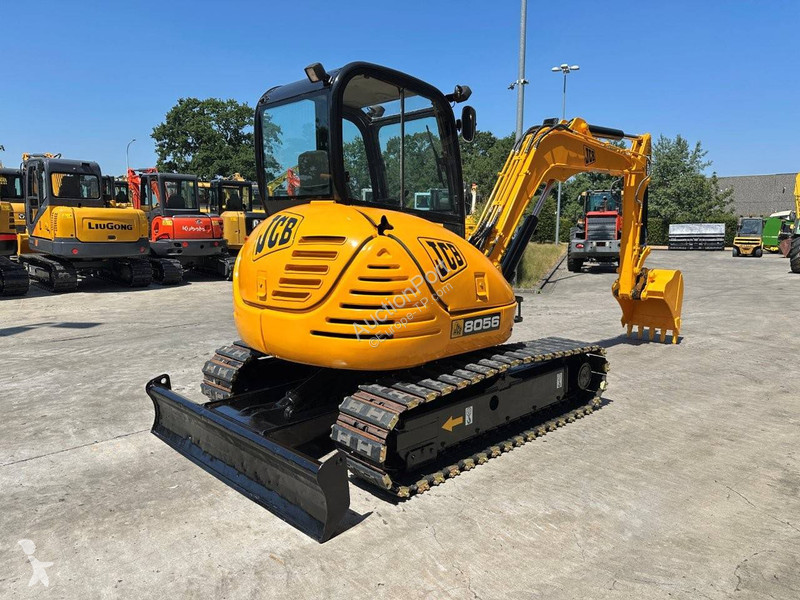 Rýpadlo JCB 8056