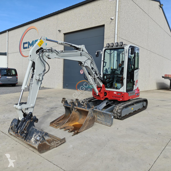 Rýpadlo Takeuchi TB335R