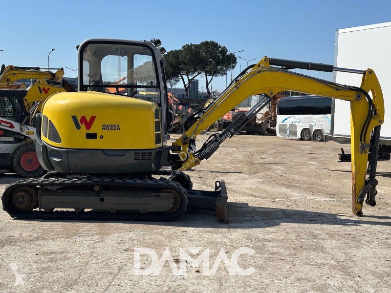 جرافة Wacker Neuson