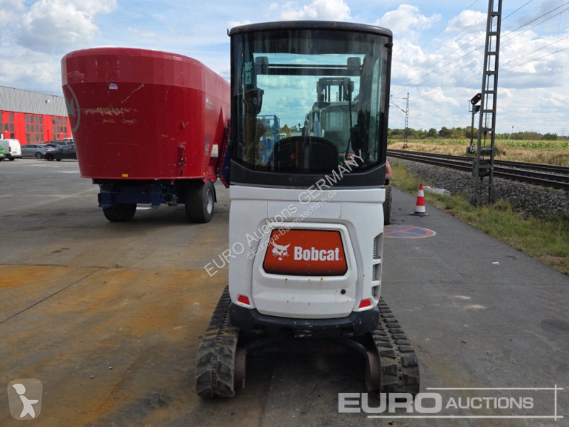Багер Bobcat E20