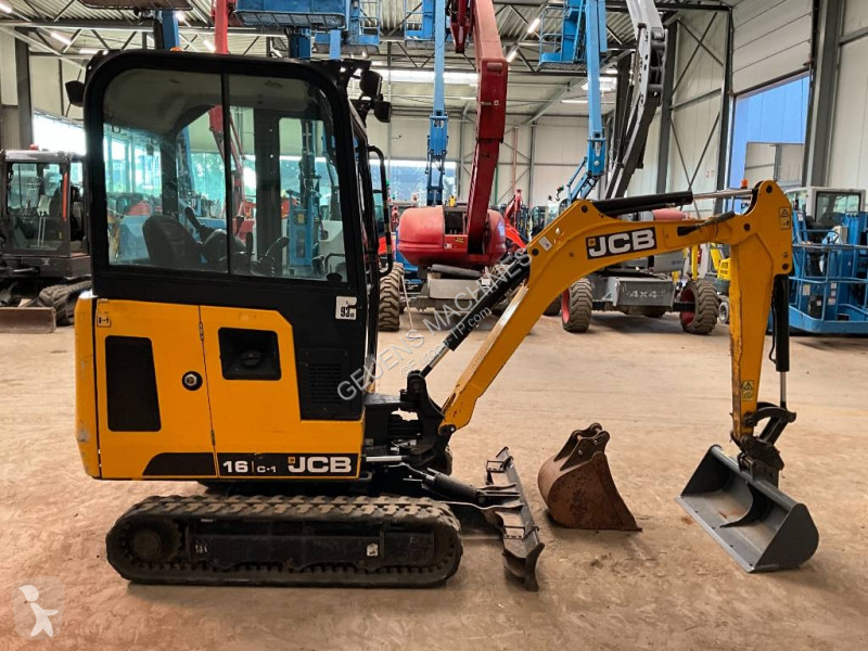 جرافة JCB 16 C-1