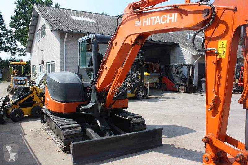 Rýpadlo Hitachi U