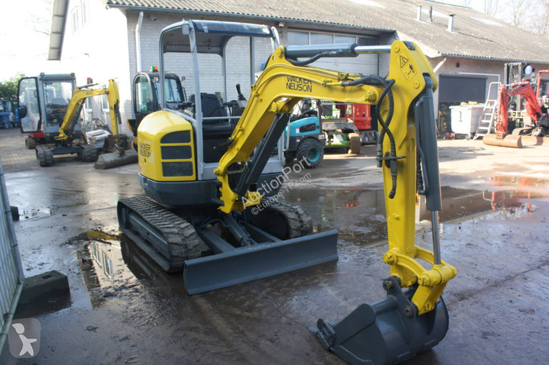 Rýpadlo Neuson EZ28