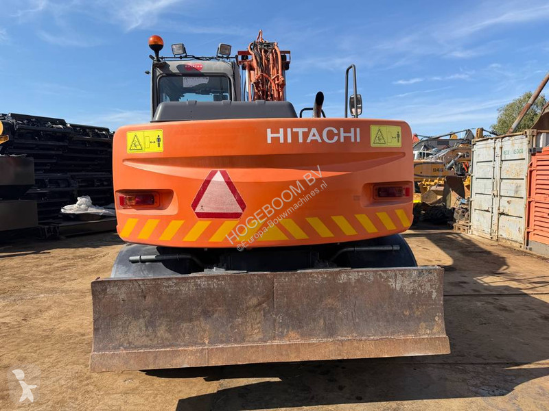 جرافة Hitachi