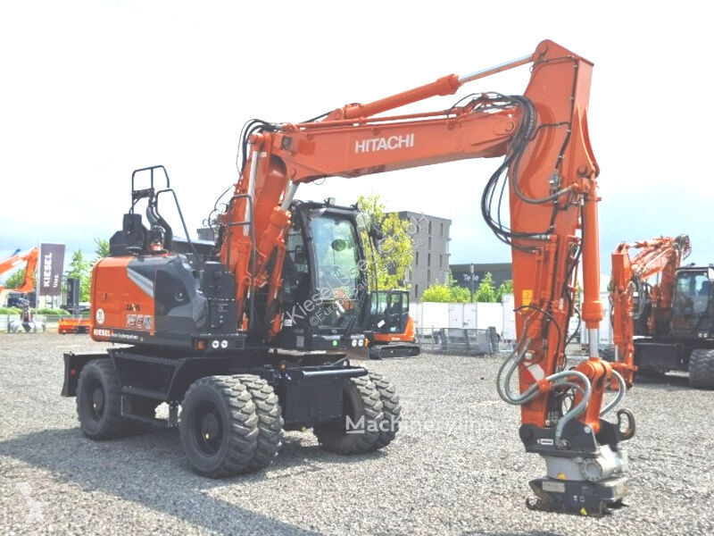 جرافة Hitachi MTC Pro