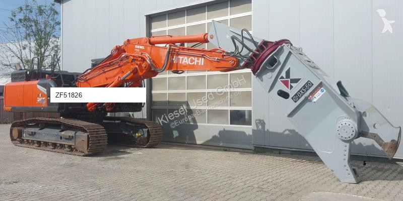 Lopatový nakládač Hitachi 7 + Demarec DXS-60