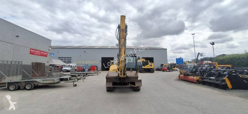 جرافة Komatsu PC88MR-10