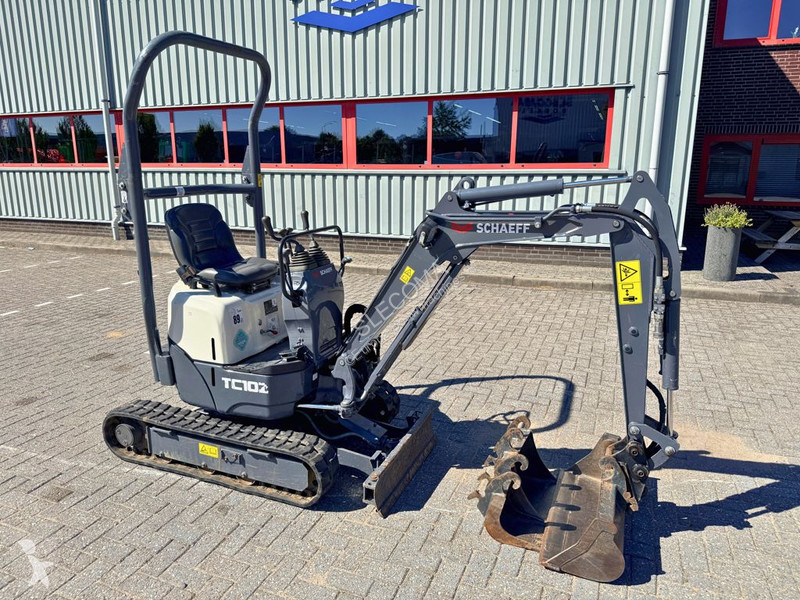 جرافة Schaeff TC10 Minigraver