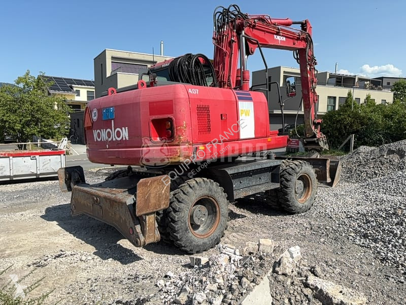 جرافة Komatsu PW160-7K