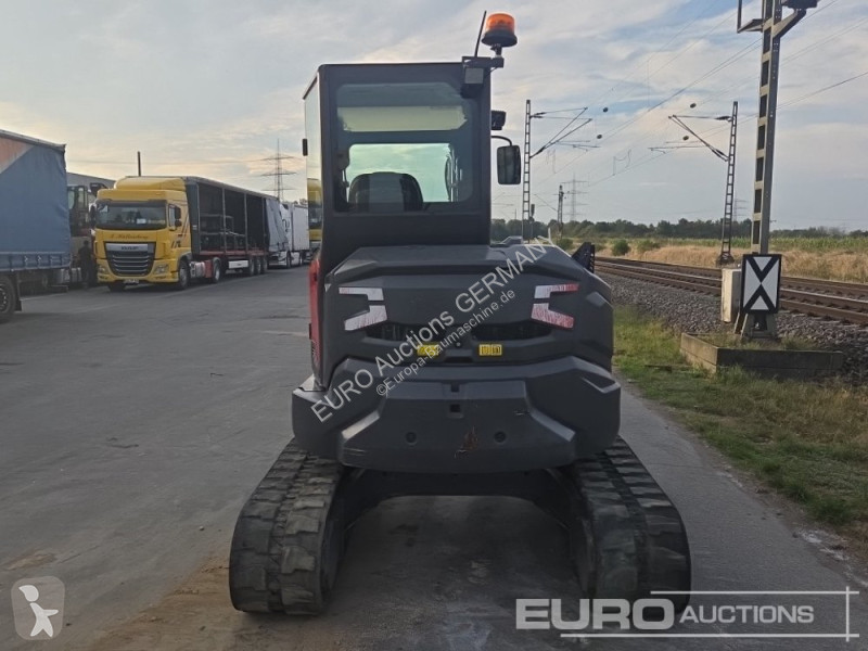 Багер Volvo ECR50F
