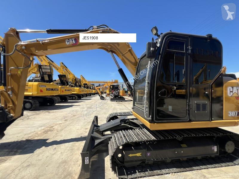 جرافة Caterpillar 307