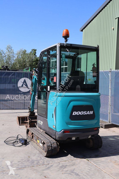 Excavator Doosan DX19