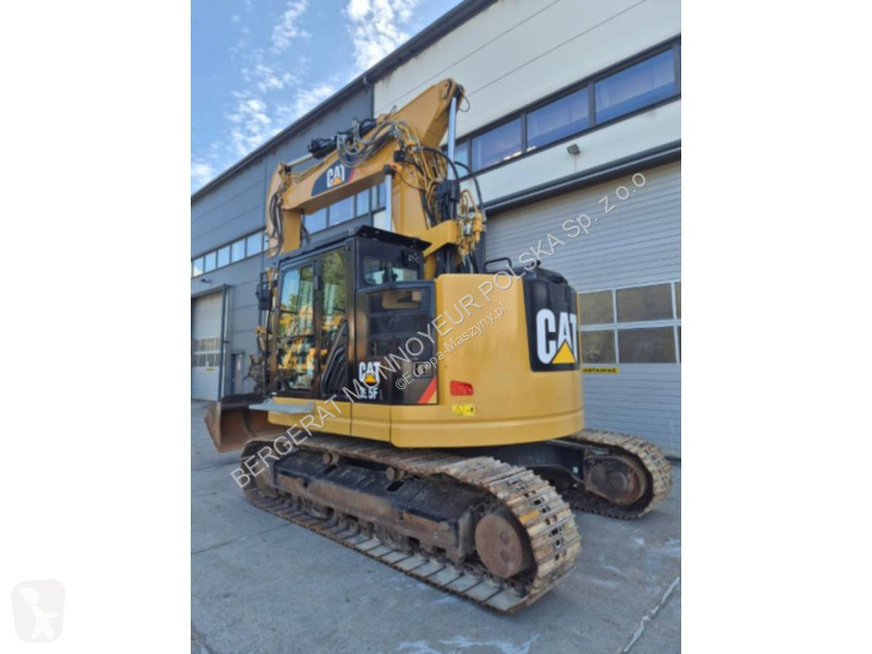 Lopatový nakládač Caterpillar 325FLCR