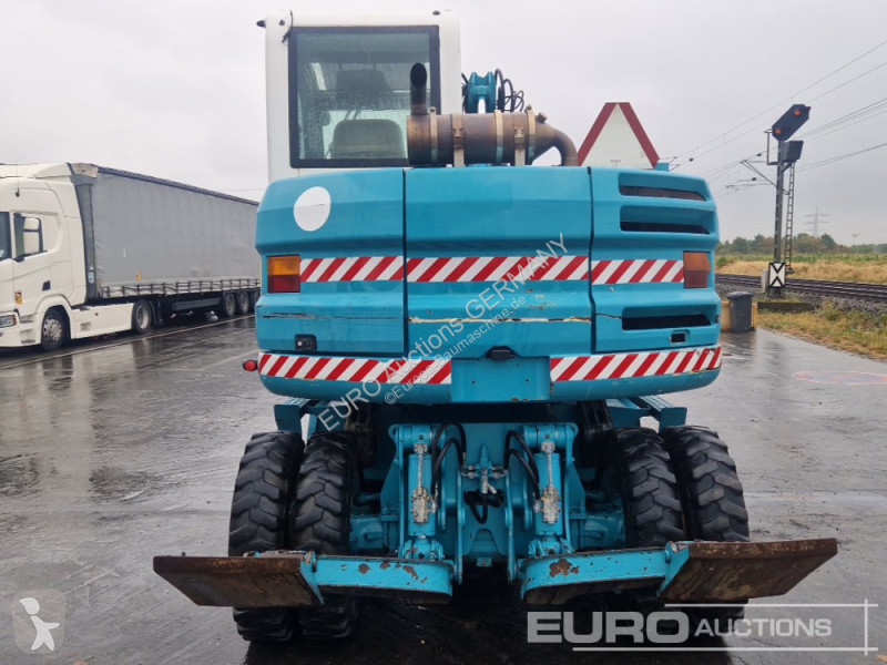 Excavator New Holland