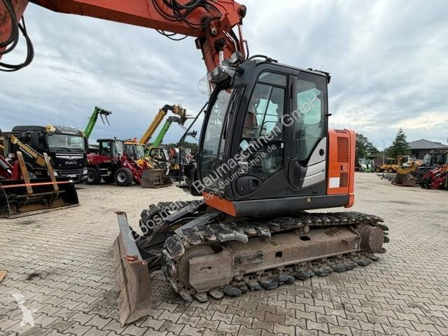 Pelle Hitachi