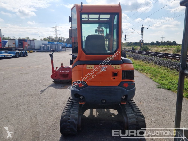 Багер Kubota U274